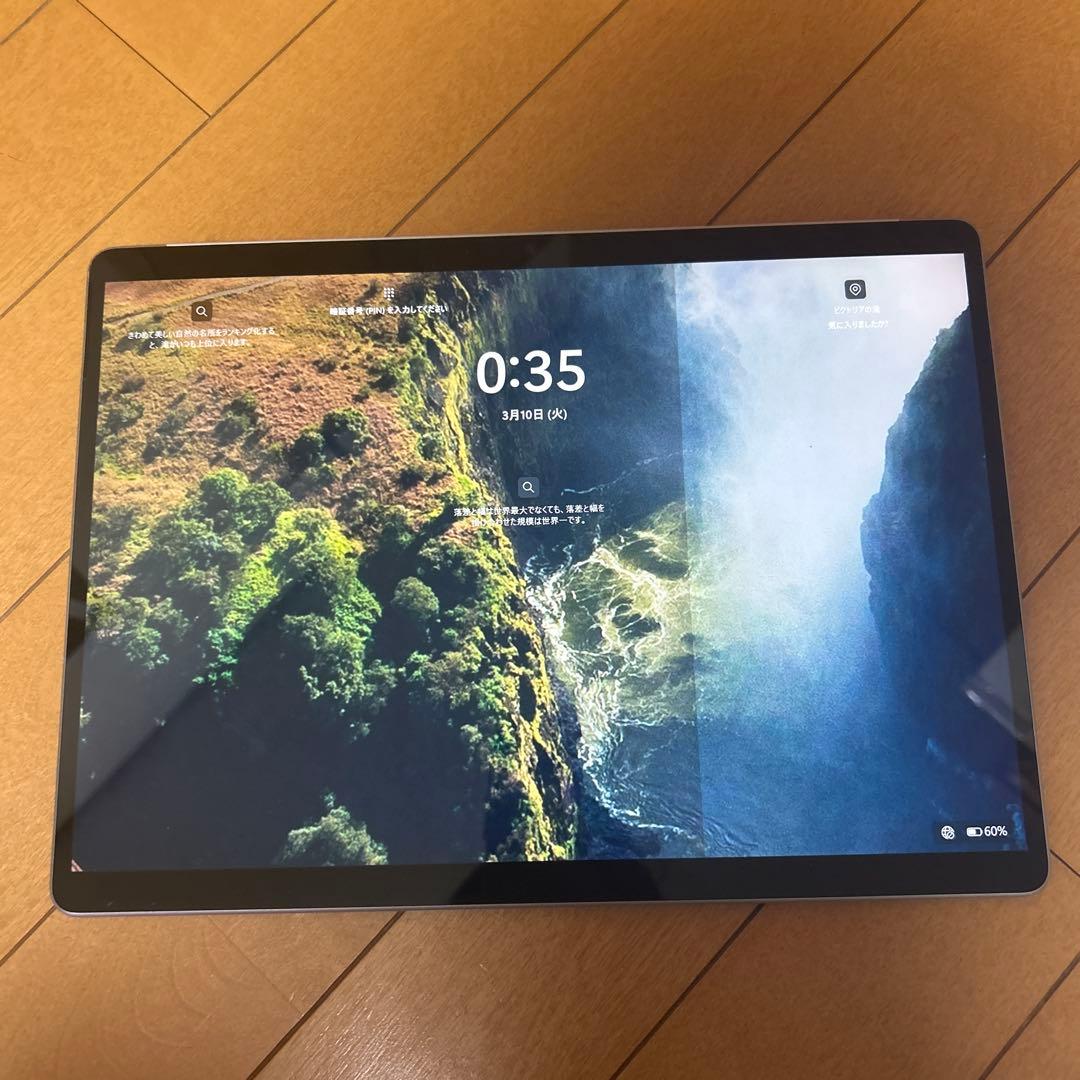Windowsタブレット本体 Microsoft Surface Pro 8