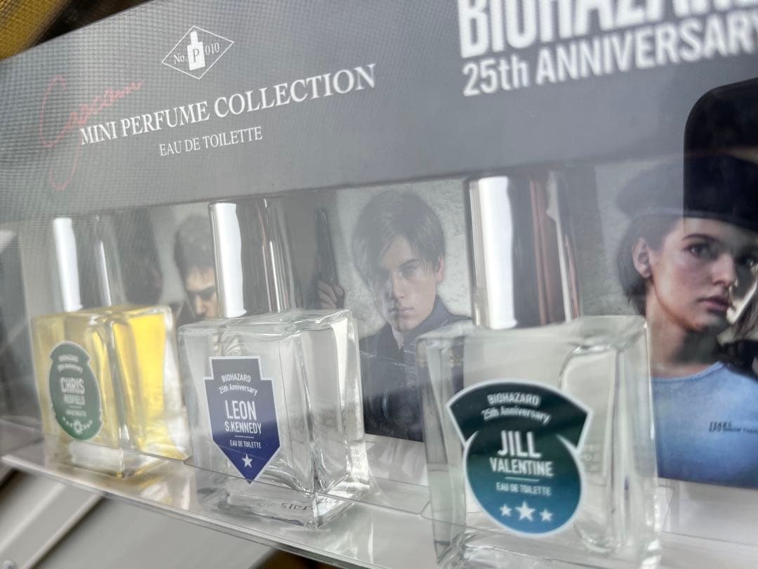 バイオハザード 25th MINI PERFUME COLLECTION 開封済