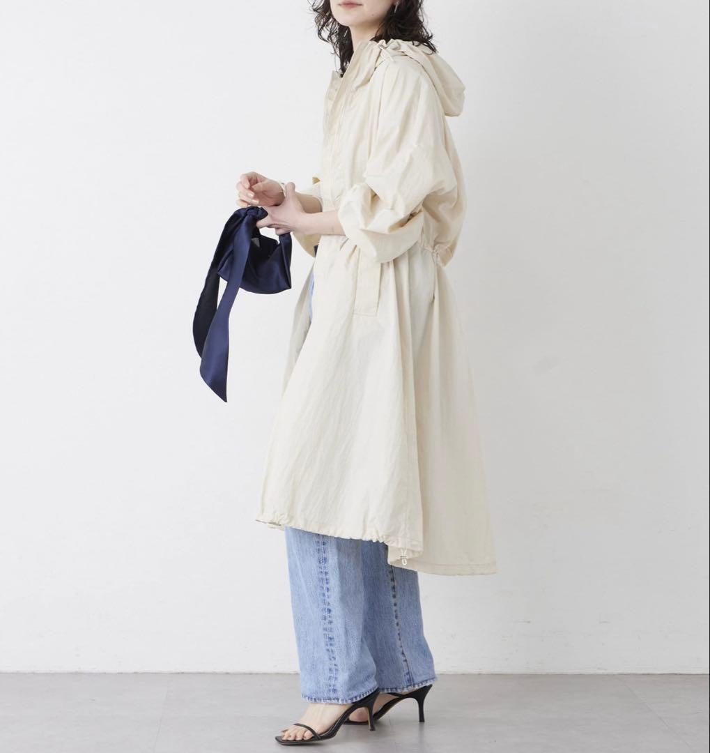 Whim Gazette【THE PAUSE】ギャザーフーデッドコート