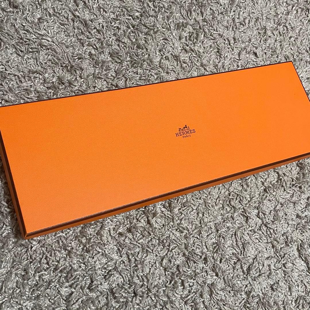 極美品 HERMES スカーフ Les As du Volant scarf
