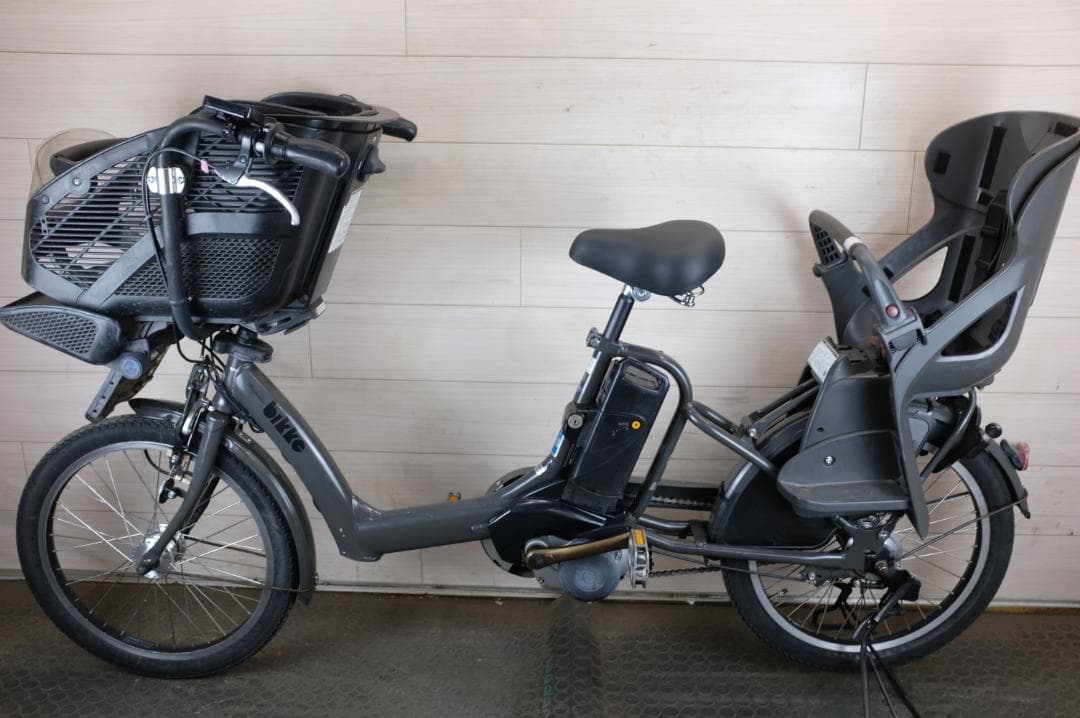 R*様 BS Bikke　20インチ　3段　8.9Ah（5点灯）充電器あり