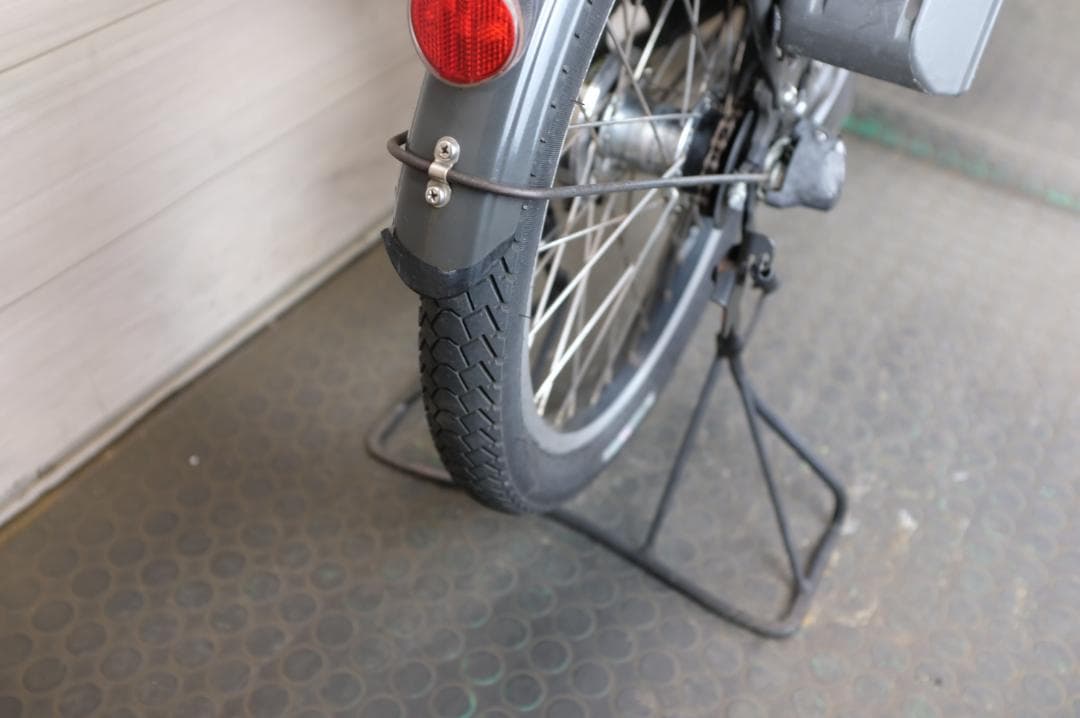 R*様 BS Bikke　20インチ　3段　8.9Ah（5点灯）充電器あり
