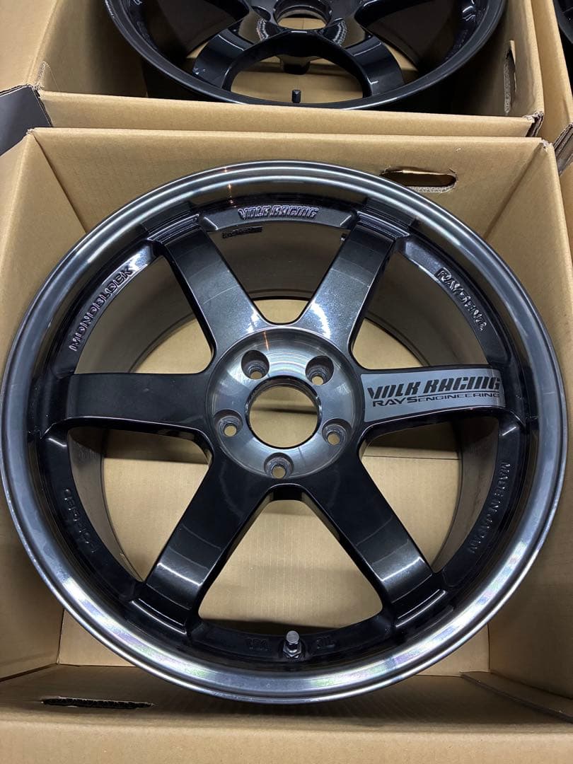 RAYS VOLK RACING TE37SL 18インチ