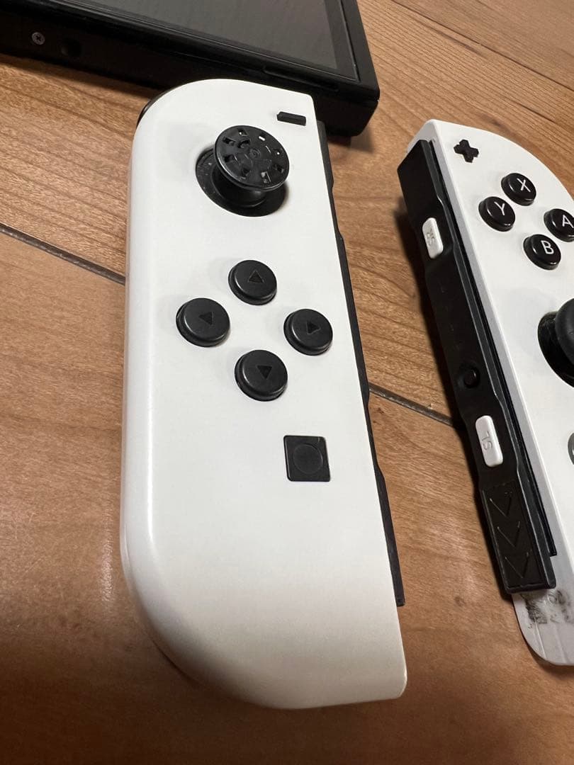 Nintendo switch ニンテンドースイッチ　有機EL 中古品　欠品あり