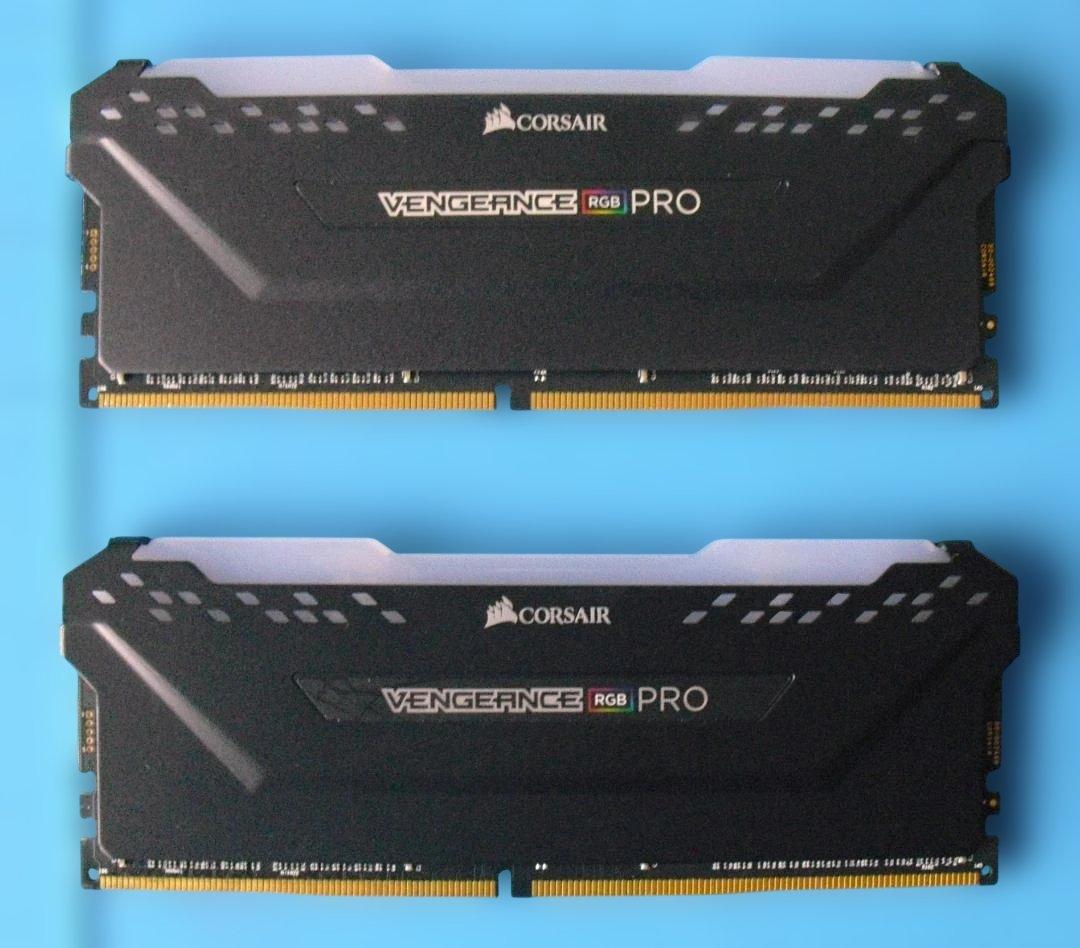 メモリー CORSAIR VENGEANCE RGB PRO DDR4-3200