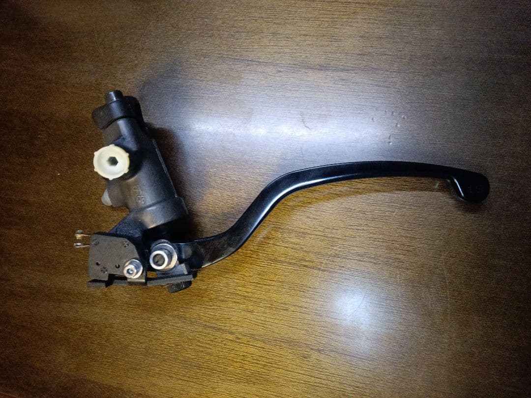 Brembo ラジアル ブレーキマスターシリンダー 19×18 美品