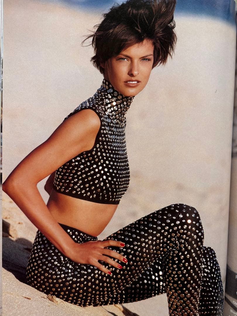 VOGUE UK 1990年5月　プレミア完売号　リンダ&クリスティ