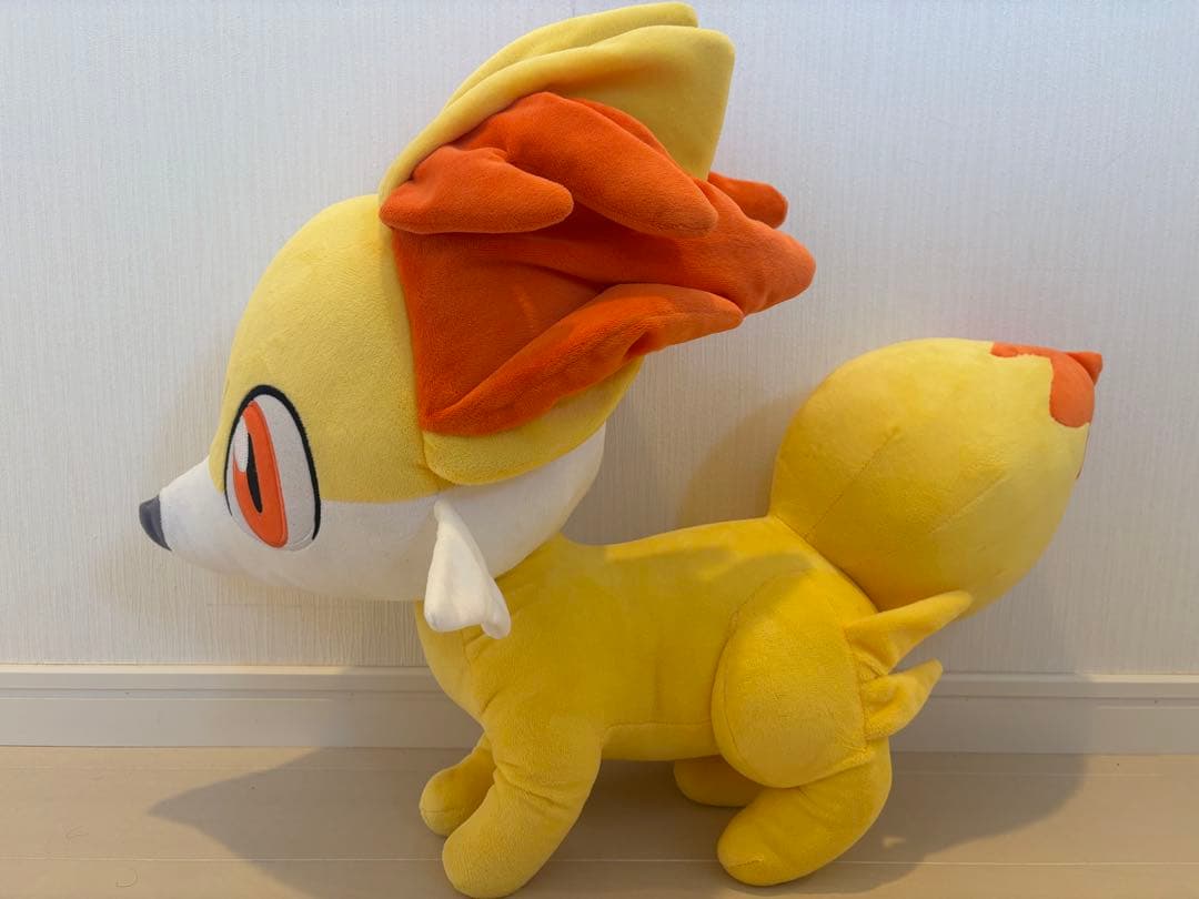 ポケモンセンター限定 等身大 フォッコ ぬいぐるみ