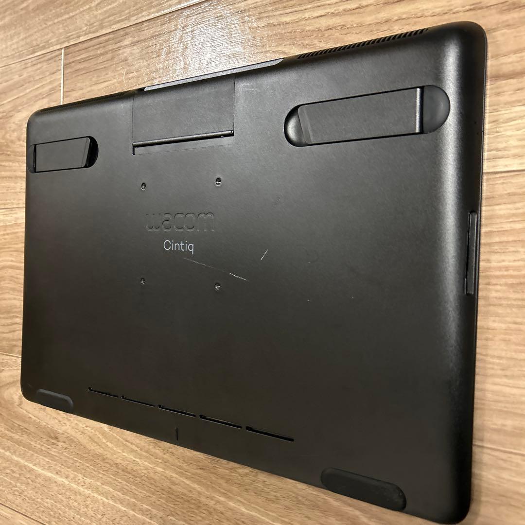 Wacom Cintiq 16 液タブ