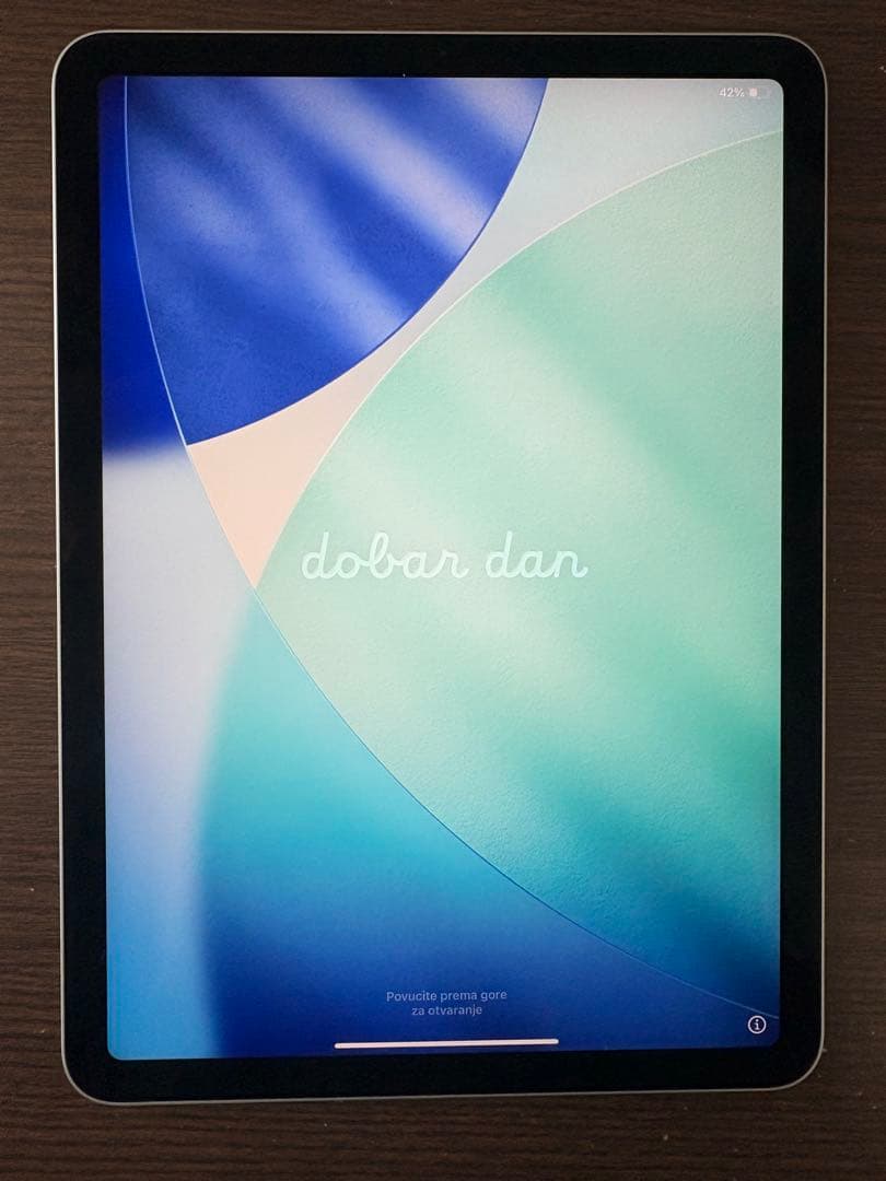 iPad本体 iPad Air 4 64GB Wi-Fi
