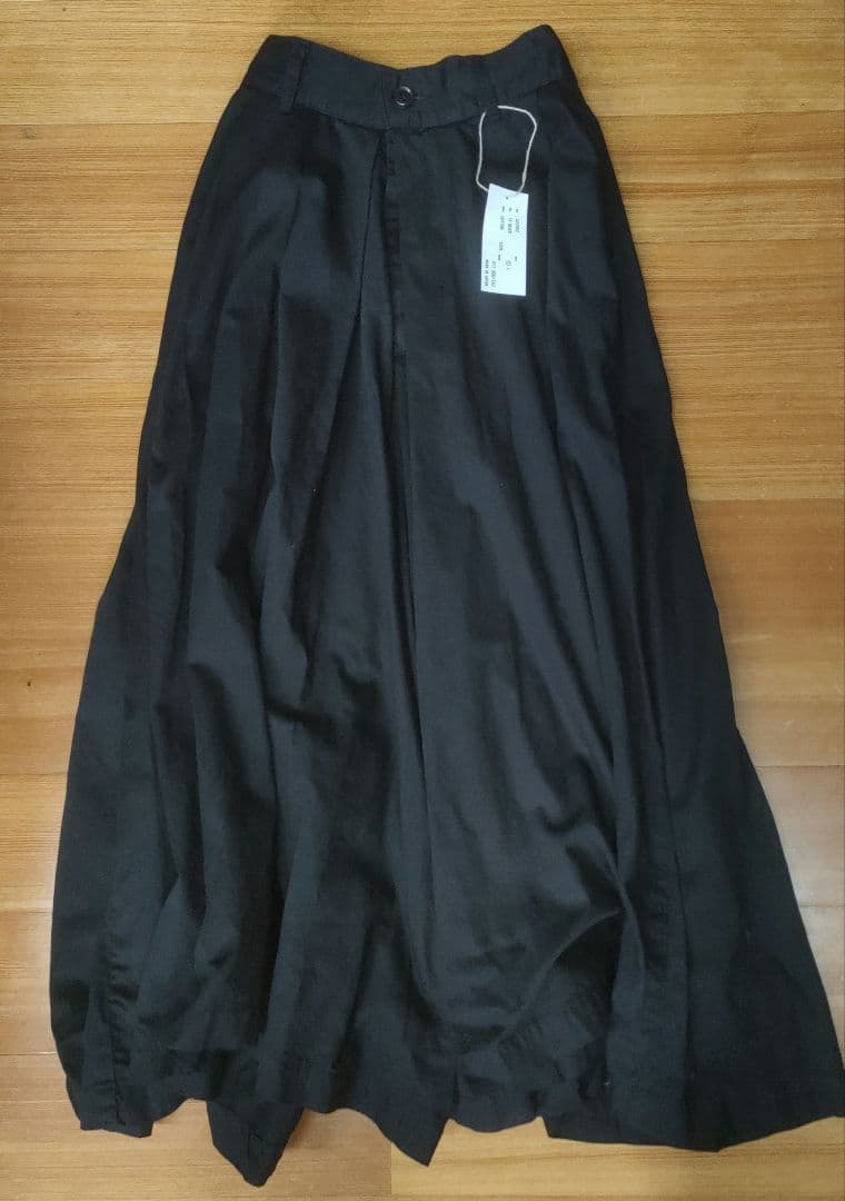 【匿名配送】HARVESTY サテンカルメンキュロット サイズ1