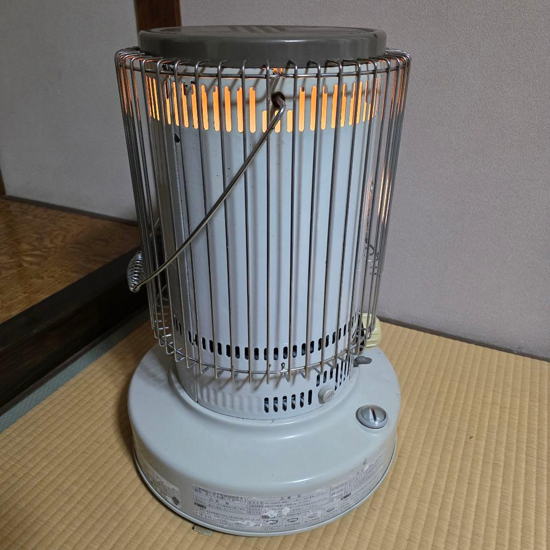 トヨトミ　ストーブ　KS-67D