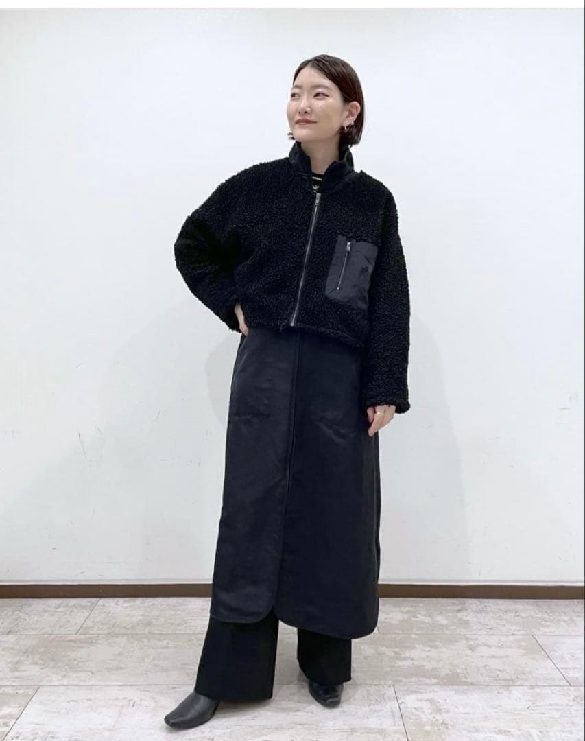 イアパピヨネ　スミスタイル　ボアブルゾン付き3WAY馬刺繍コート