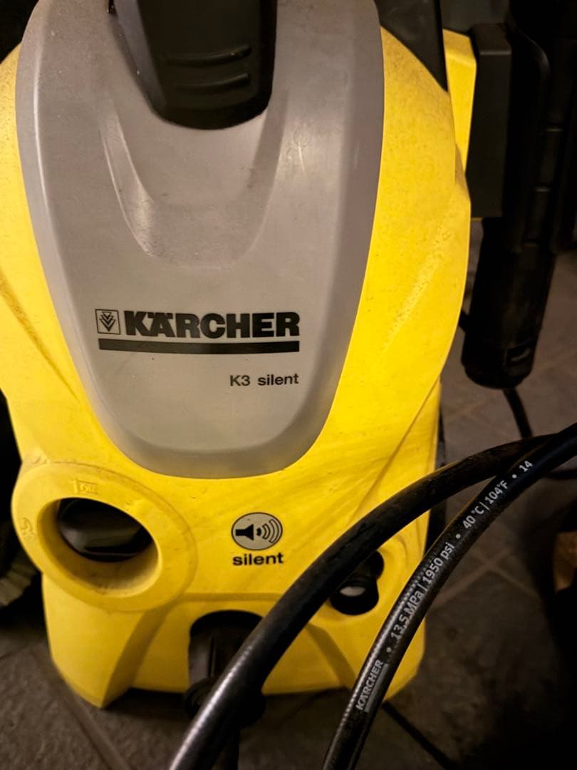 KARCHER K3 silent ベランダ　高圧洗浄機 ブラシや洗車フォーム付