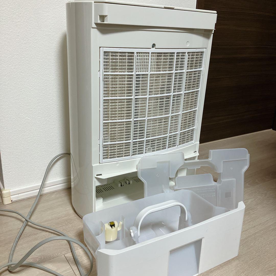 【美品】 Panasonic 衣類乾燥 除湿機 室内干し 脱臭 除菌