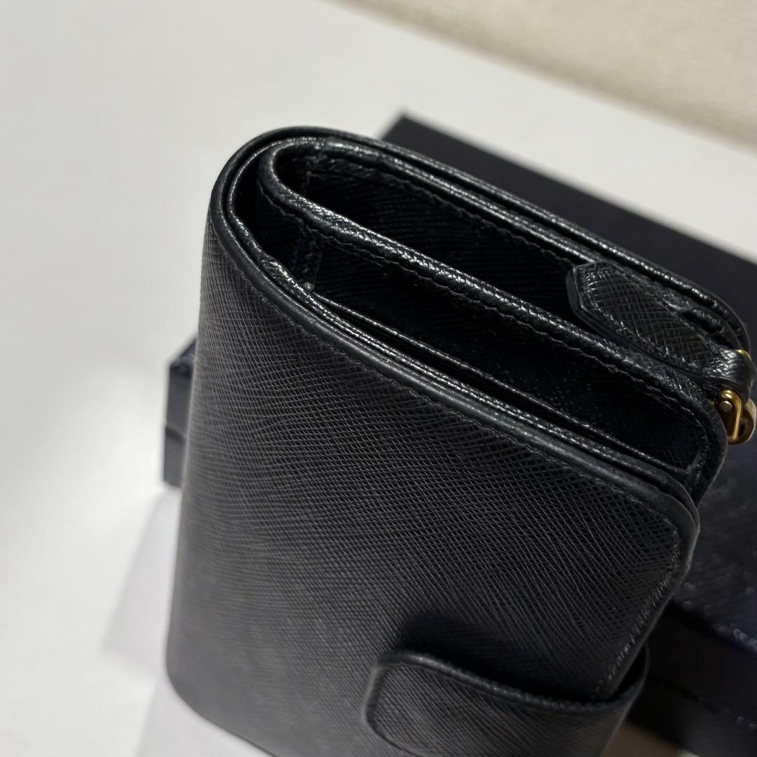 PRADA★プラダ サフィアーノ メタル 二つ折り財布 NERO 黒