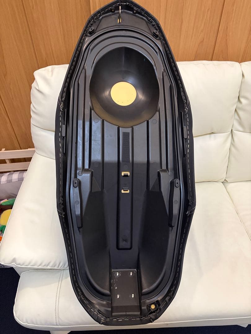 美品ヤマハXMAX250純正ローシート