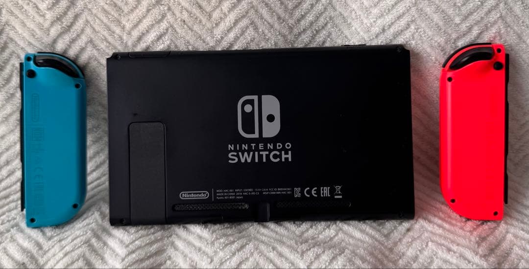 【動作確認済み】Switch 本体 青/赤 Joy-Con付き 付属品完備
