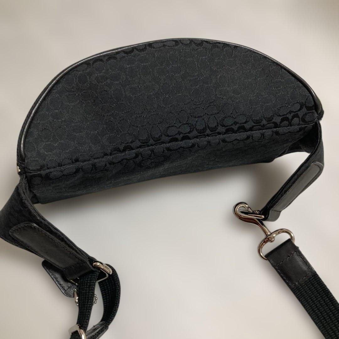 コーチ　COACHブラック ボディーバッグ・ウエストポーチ　キャンバス