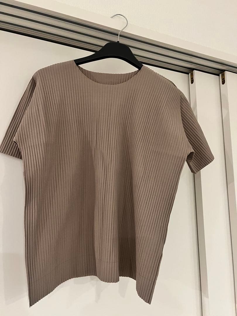ISSEY MIYAKE me 半袖プリーツカットソー MI22KK776