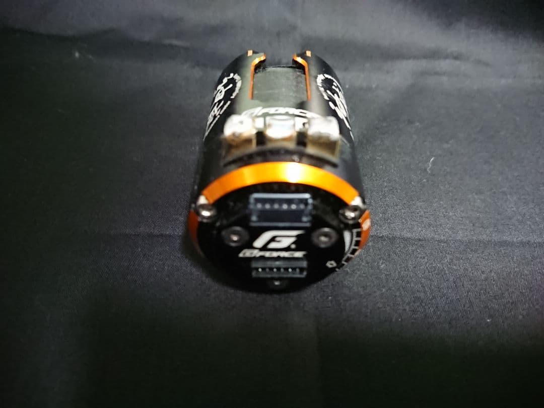 g-force ブラシレスモーター神威10.5Tです。