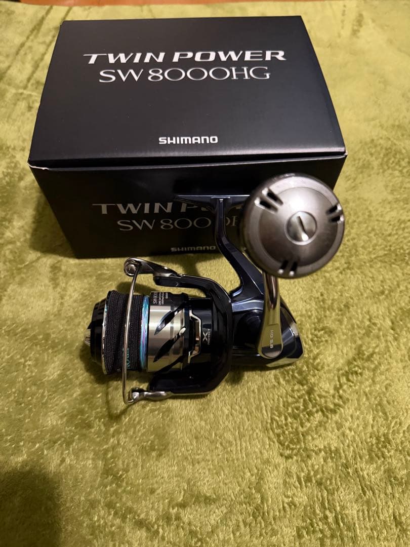 21ツインパワーSW 8000hg 替えスプール付き