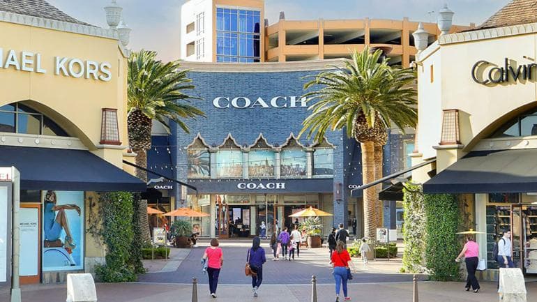 COACHコーチエッセンシャル ミディアム フラップ ウォレット三 つ折り財布