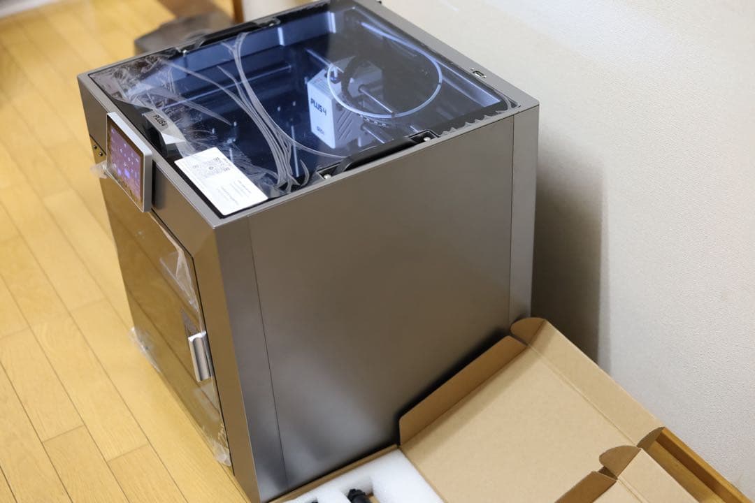 QIDI PLUS 4 3Dプリンター