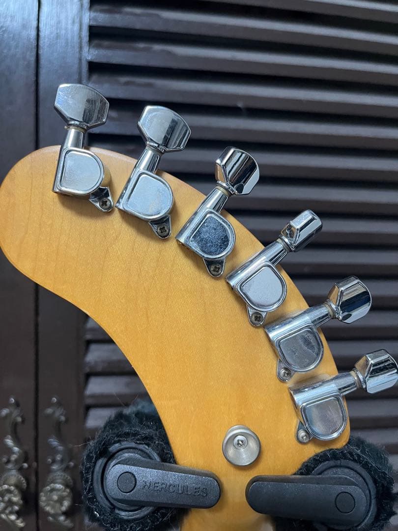 音良しFernandes zo-3 エレキギター　ぞうさん　ヘッドフォン端子付器