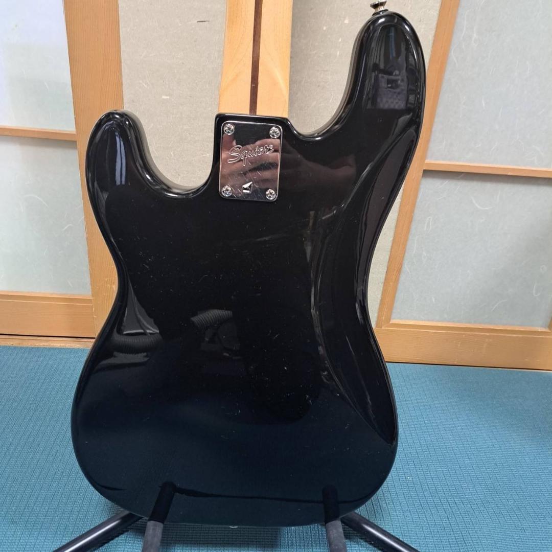 Squier Pete Wentz Precision Bass　スクワイヤー