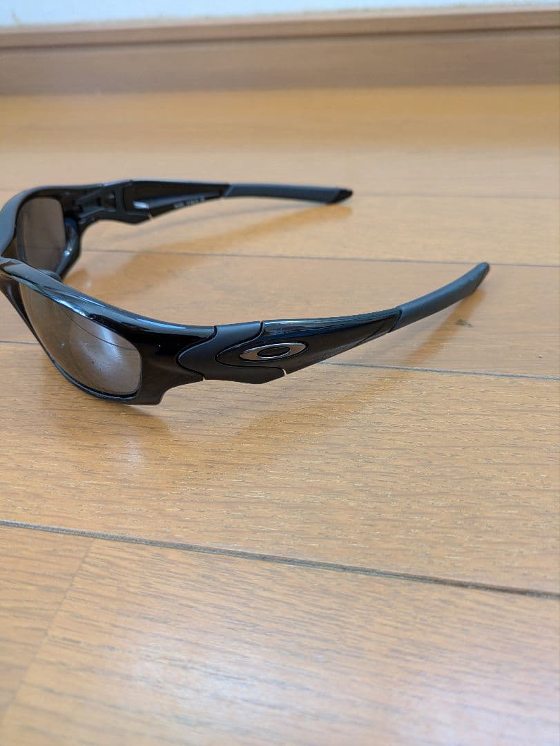 Oakley サングラス ブラック フレーム
