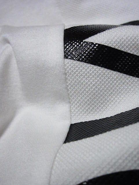 連休特価 モンクレール Tシャツ・カットソー ラバーロゴ＆大ロゴ バック切替L超