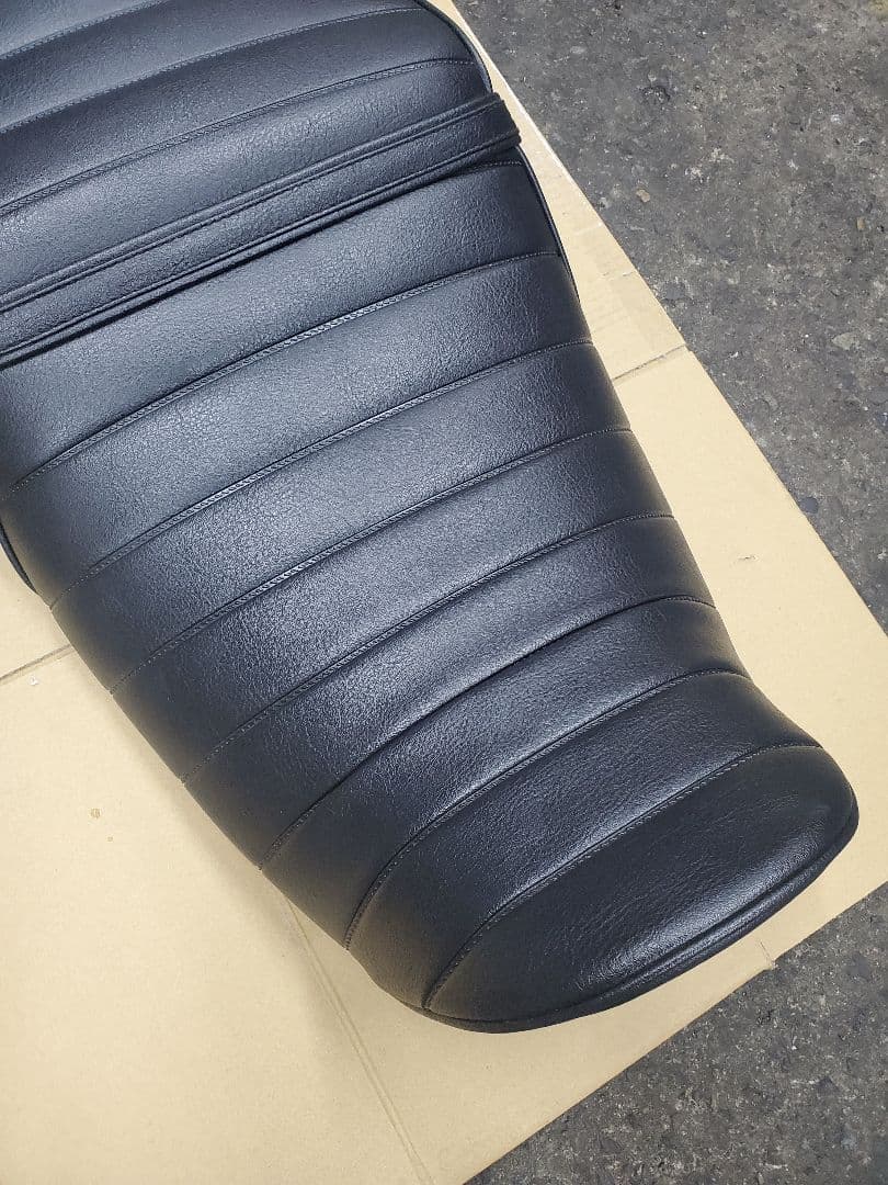 カワサキZ900RS用 茗荷シート 美品