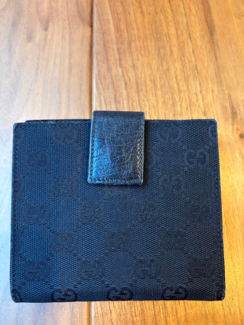 美品⭐︎GUCCI ニつ折り財布 GGマーモント ブラック