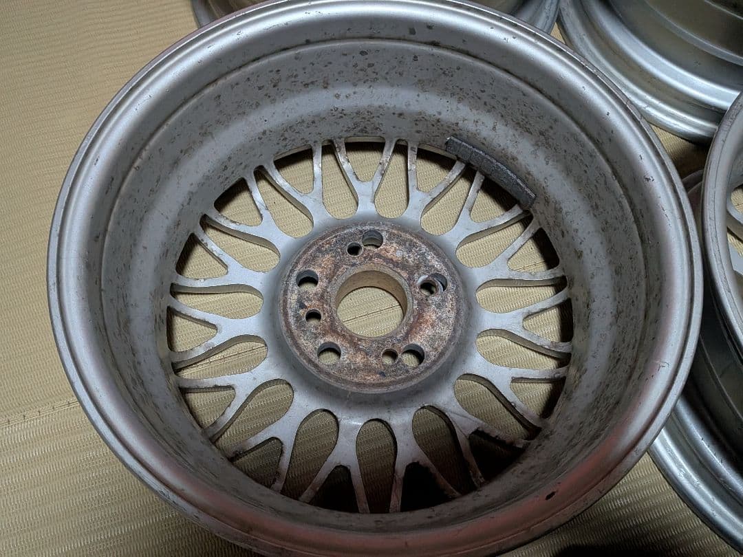 H*Y様 BBS 15インチ 6J オフセット＋45 4穴　pcd100 加工品