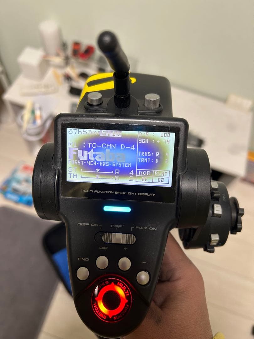 フタバ 4pks R604FS 動作確認済 液晶難有　ジャンク　プロポ　ラジコン
