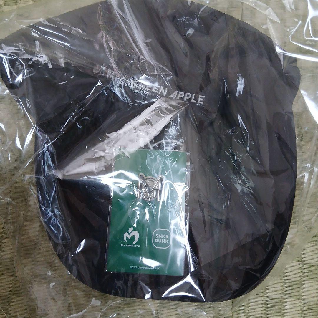 ミセス スニダン コラボ キャップ　ネイビー　ピンズ付き