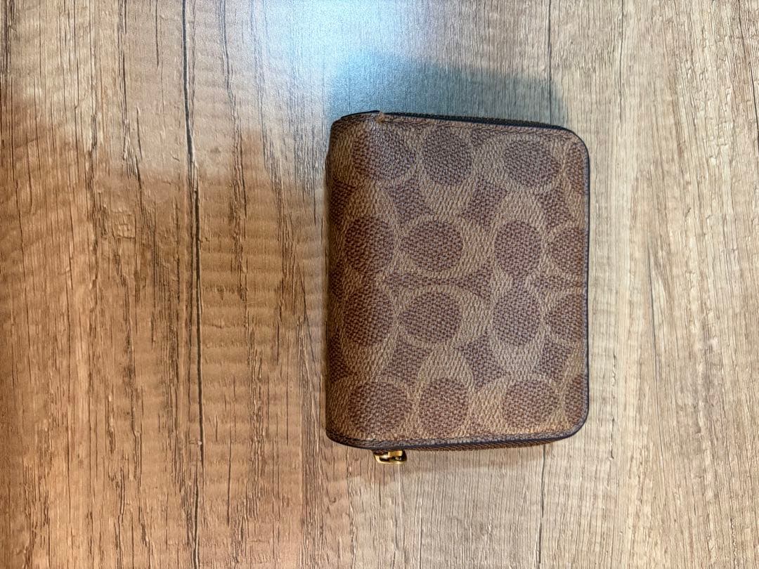 Coach 恐竜刺繍 二つ折り財布