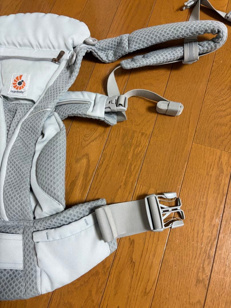 エルゴベビー オムニブリーズ 抱っこ紐 パールグレー　メッシュ　正規輸入品