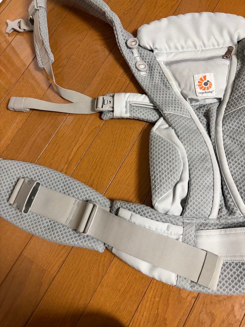 エルゴベビー オムニブリーズ 抱っこ紐 パールグレー　メッシュ　正規輸入品