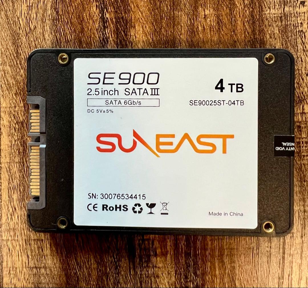 SUNEAST SE900 4TB SSD 2.5インチ