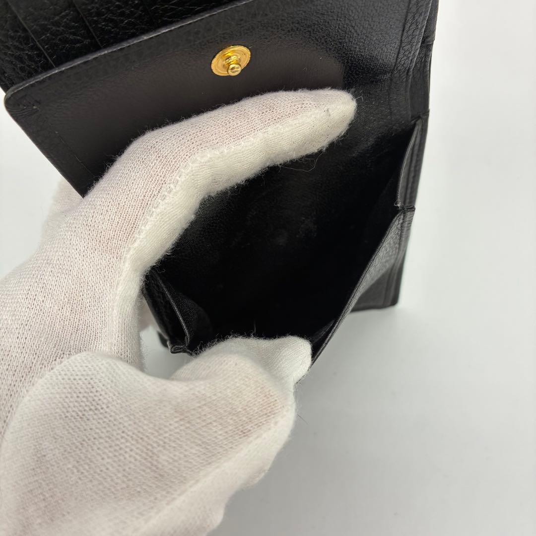 美品】イヴサンローラン　二つ折り財布　小銭入れ付き　ブラック　レザー　YSL