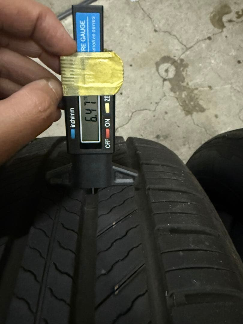 225/55R19 プライマシーSUV バリ山