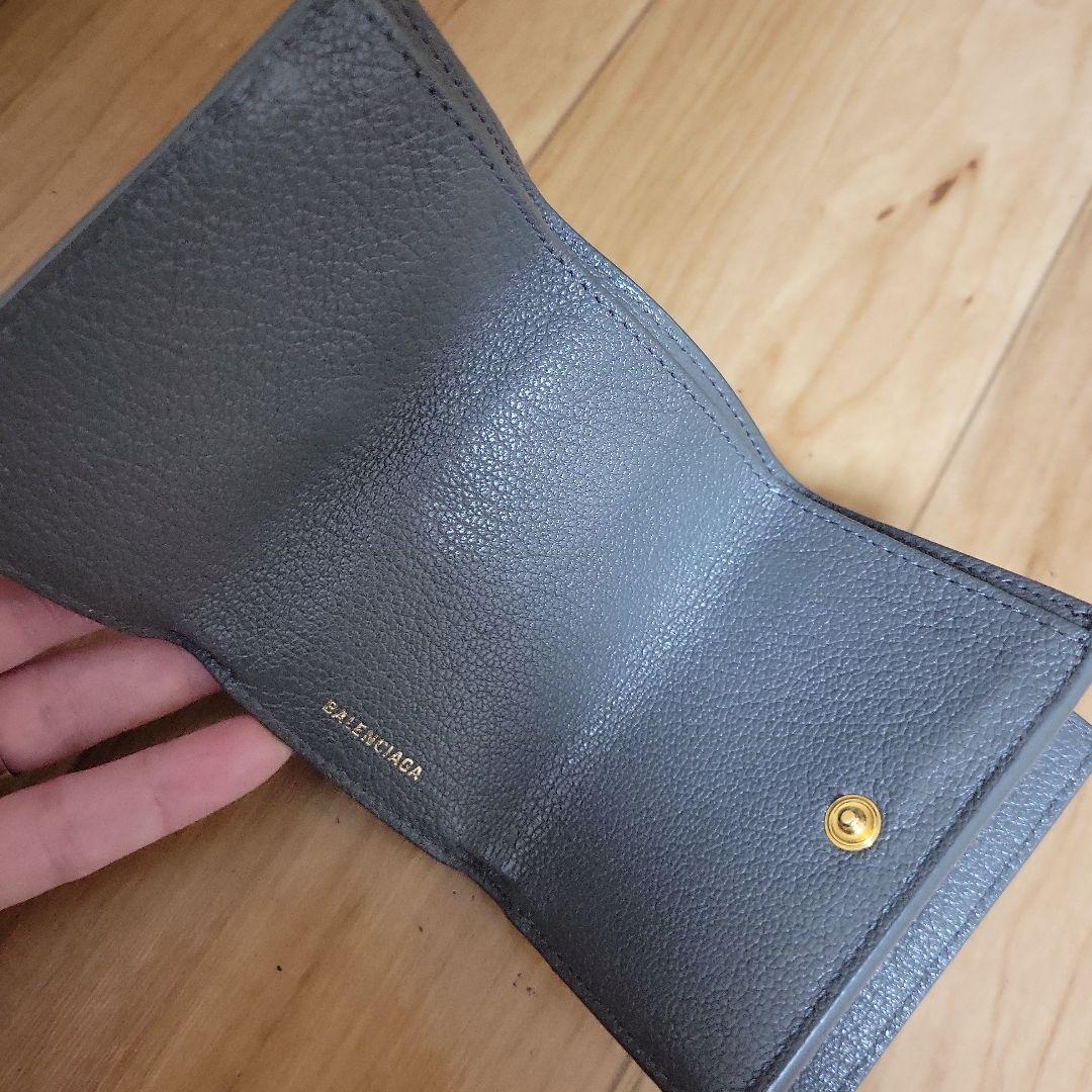 Balenciaga グレー 三つ折り財布