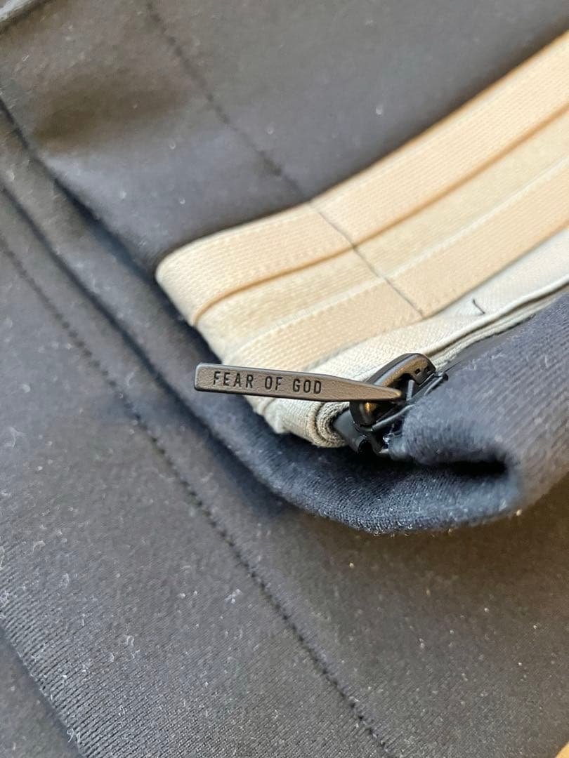 パンツ fear of god athletics suede fleece pants