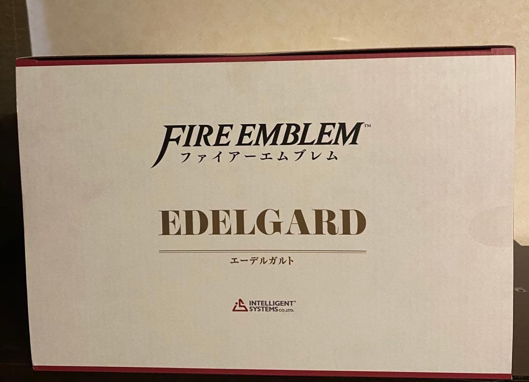 ファイアーエムブレム 風花雪月　エーデルガルト　フィギュア
