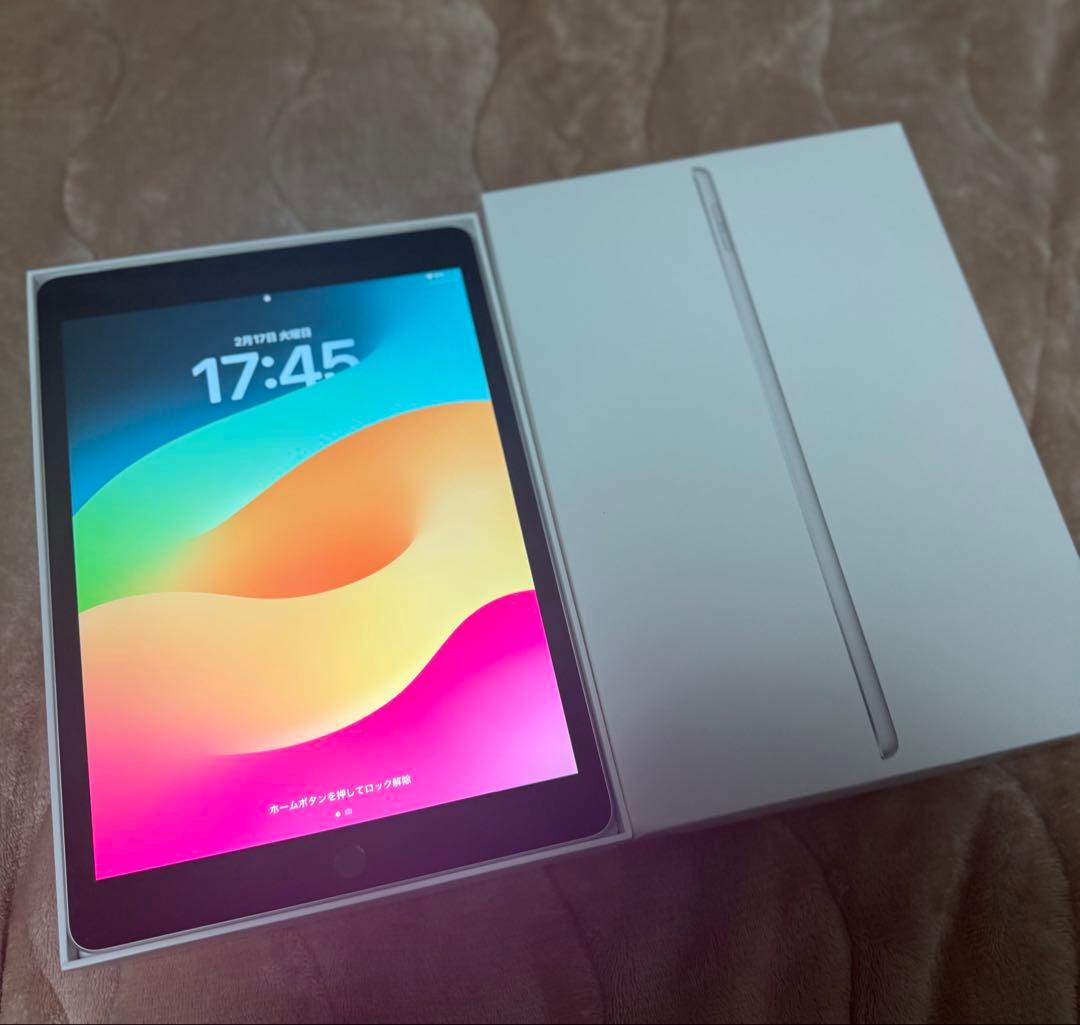 【極美品】iPad第9世代 64GB WiFi＋Cellular