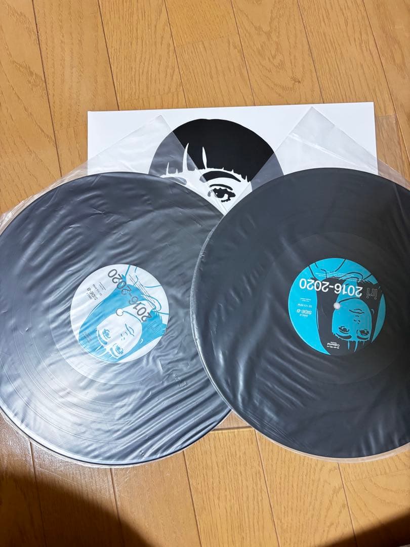 iri 2016-2020 2枚組レコード イラストジャケット