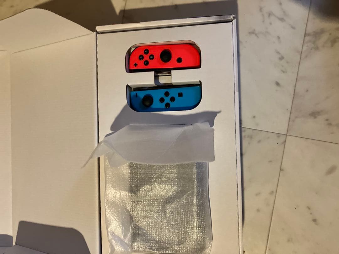 【未対策機】Nintendo Switch 本体 XAJ70005 箱付
