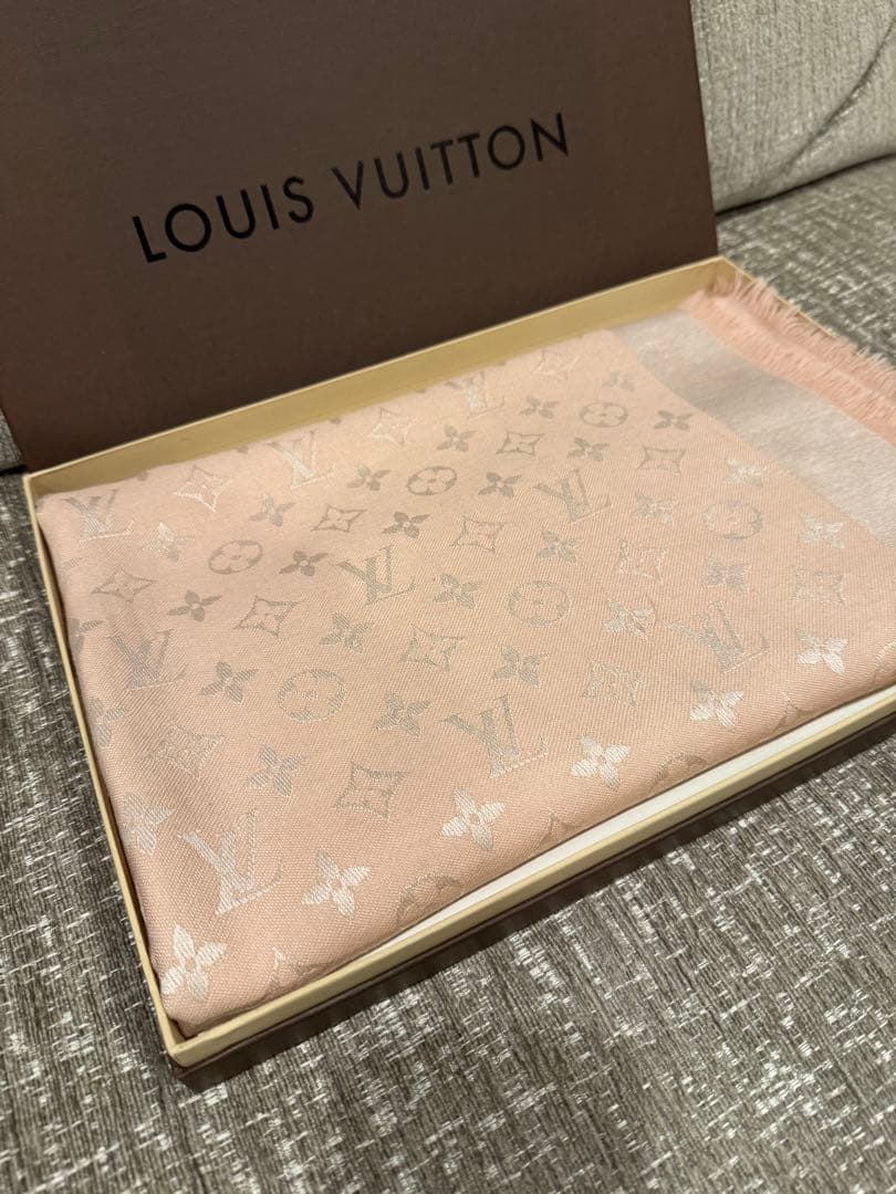 LOUIS VUITTON ショール・モノグラム Ｍ72046 ローズ